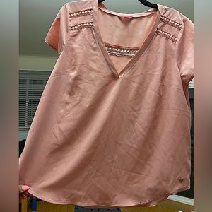 GUESS spring/summer blouse
